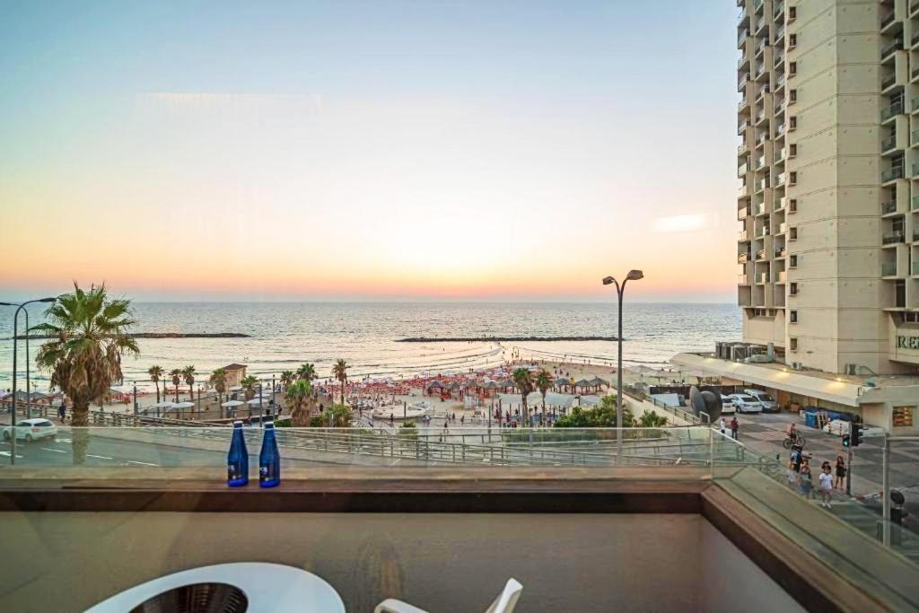 Olive Gordon By The Beach Tel Aviv Eksteriør billede